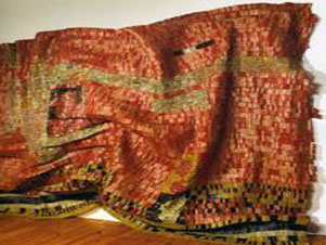 Read more about the article A Majestic “Africa”: El Anatsui’s Wall Hangings